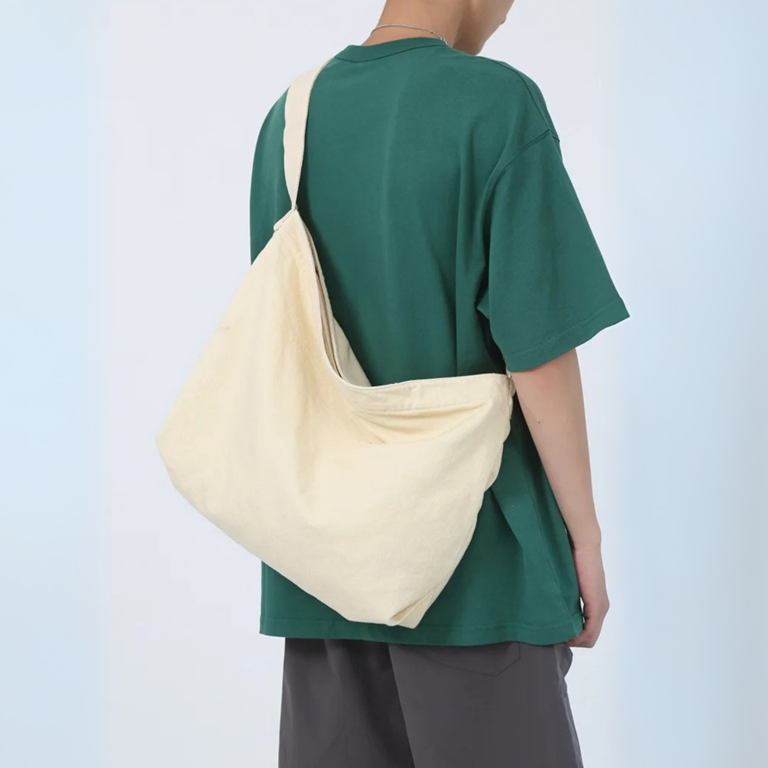 Tara Schoudertas – Grote Canvas Tas met Verstelbare Riem