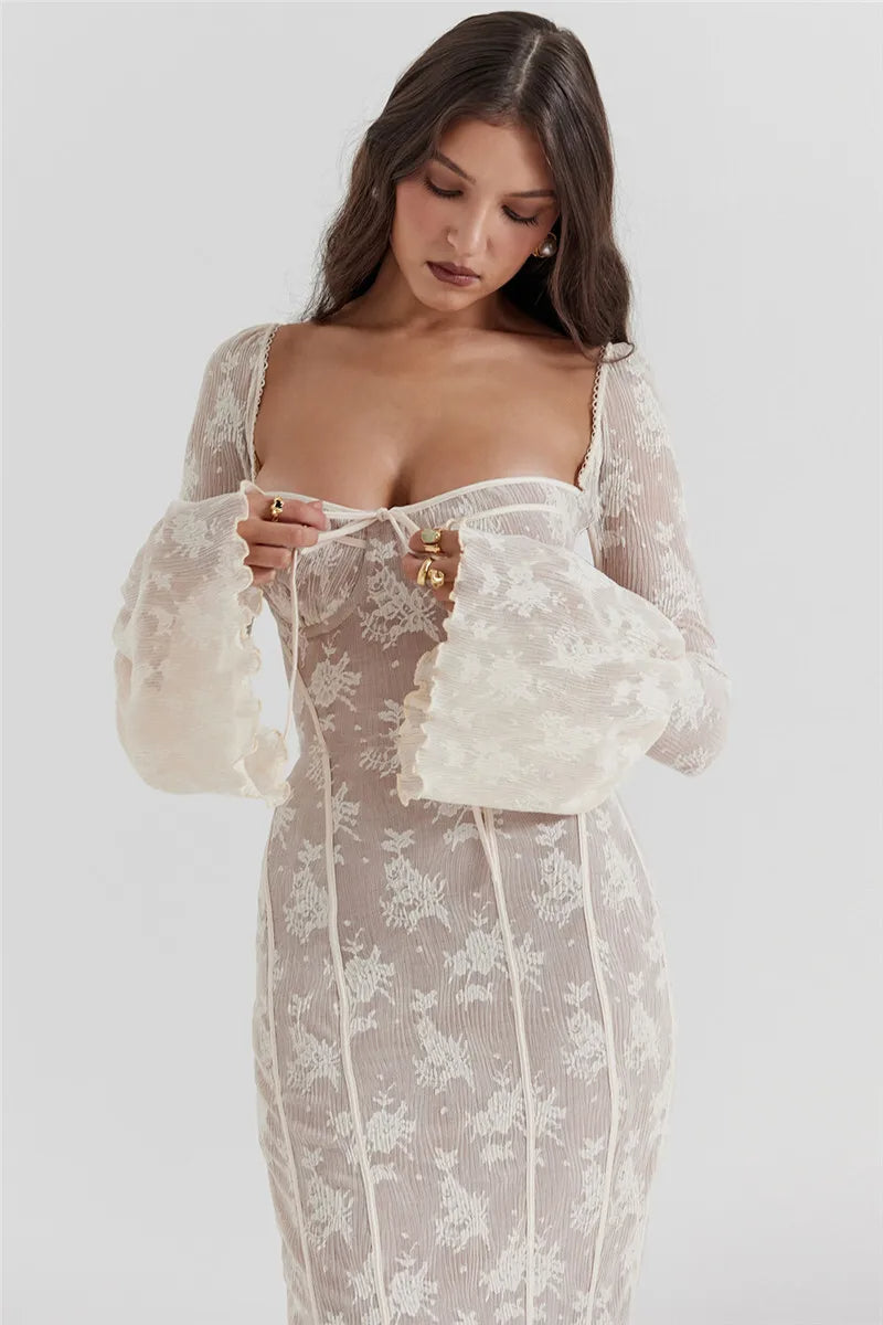 Celeste Lace Maxi Jurk β Lange kanten met wijde mouwen