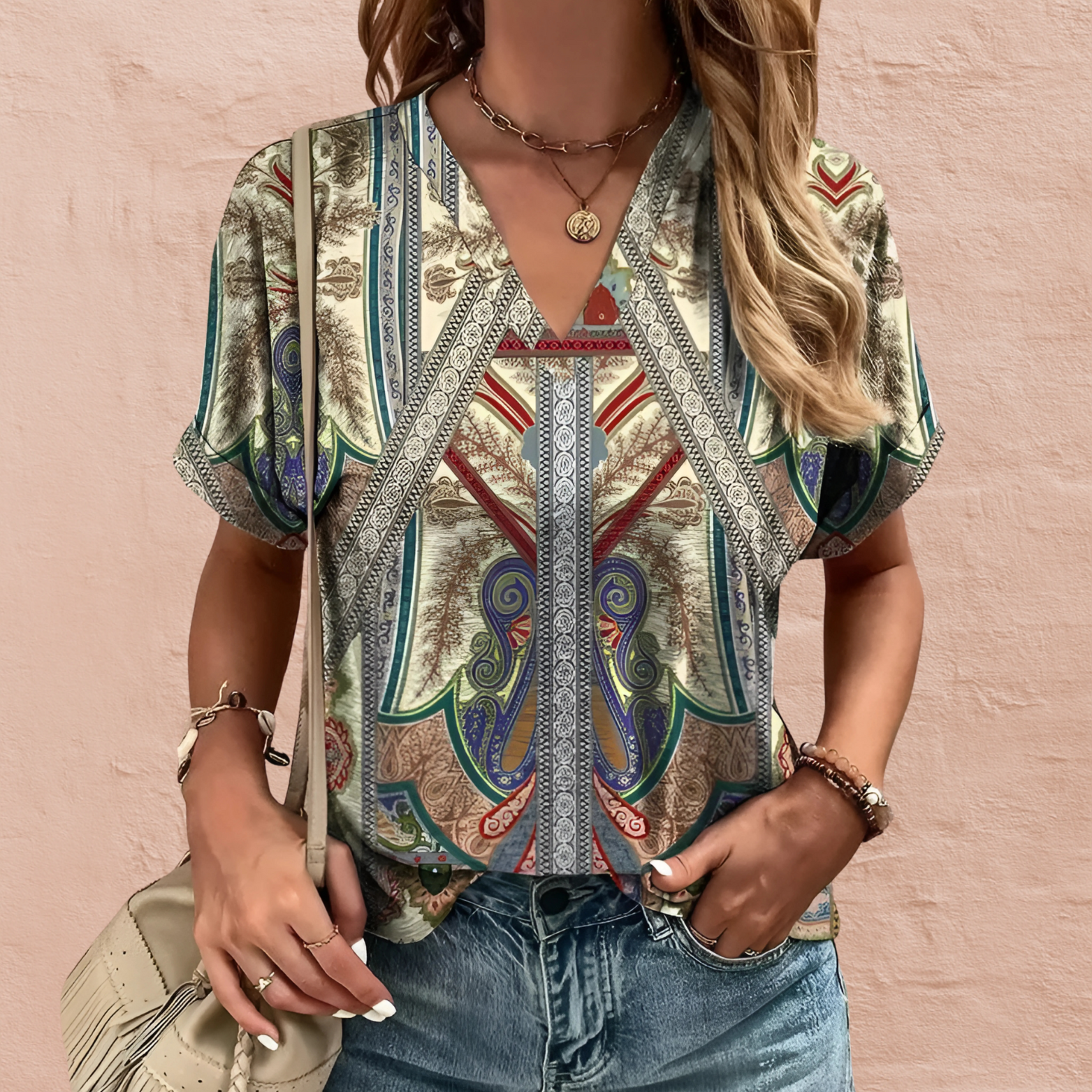 Dames zomerblouse met korte mouwen en print