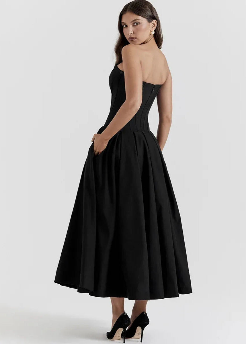 Isabella Strapless Jurk – Zwarte A-lijn jurk zonder bandjes