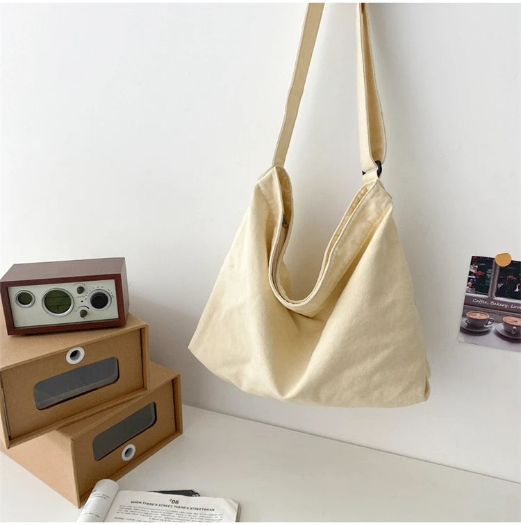 Tara Schoudertas – Grote Canvas Tas met Verstelbare Riem