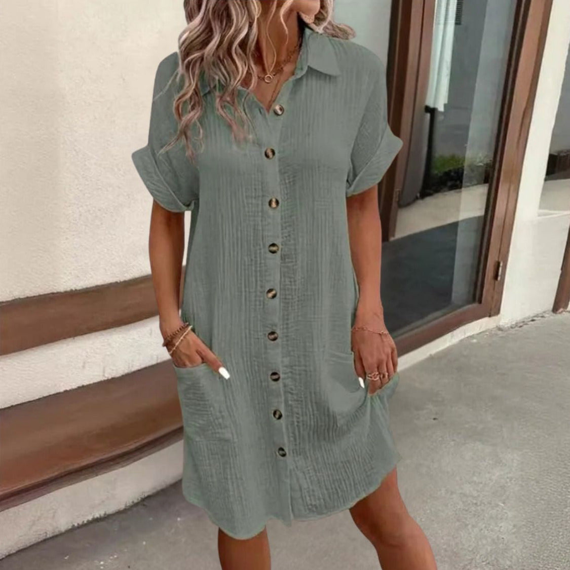 Dames Blousejurk met Knoopsluiting en Korte Mouwen