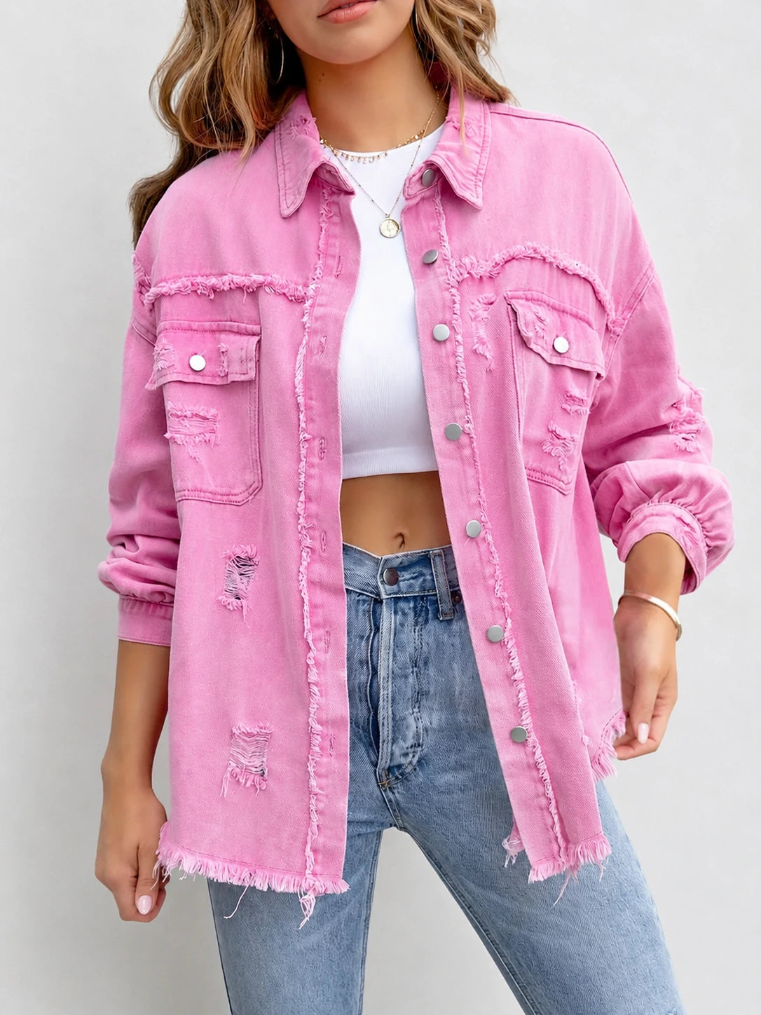 Dames Denim Jack met Gescheurde Details en Drukknopen