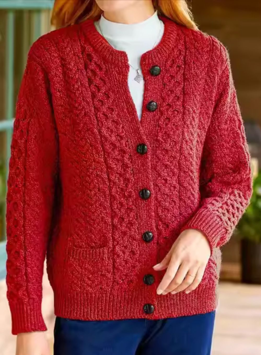 Dames Gebreid Vest met Ronde Hals en Kabelpatroon
