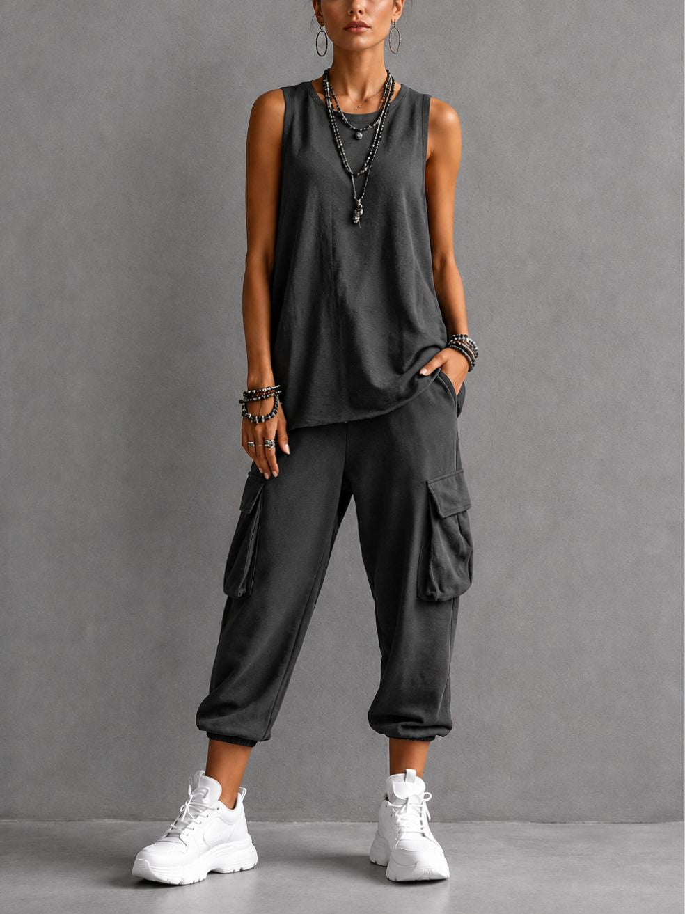 Dames Set met Mouwloze Top en Cargo Broek