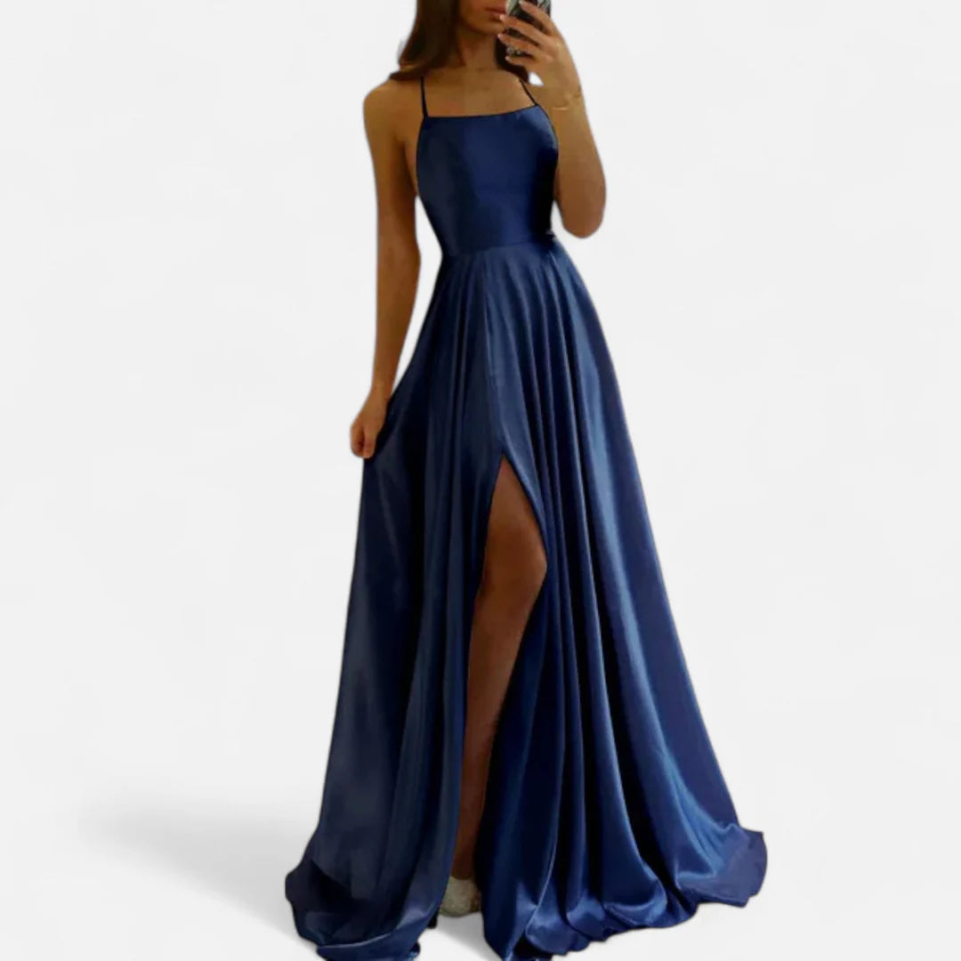 Maxi Jurk met Satijnlook en Zijsplit
