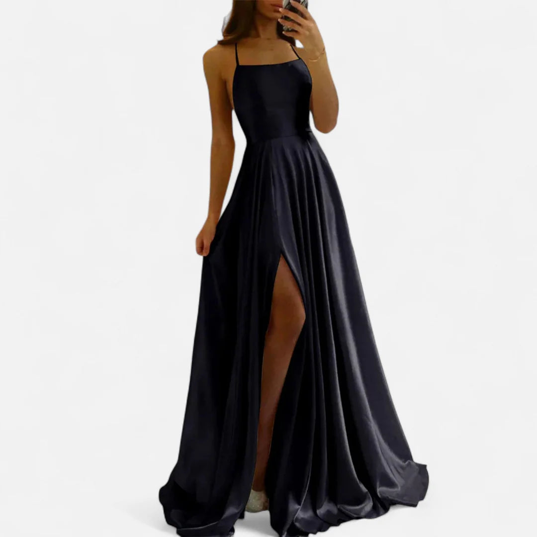 Maxi Jurk met Satijnlook en Zijsplit