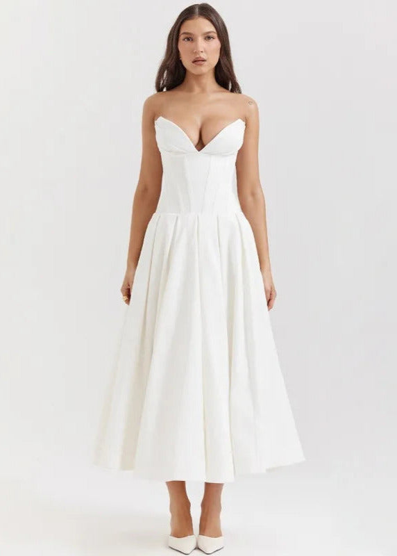 Isabella Strapless Jurk – Zwarte A-lijn jurk zonder bandjes