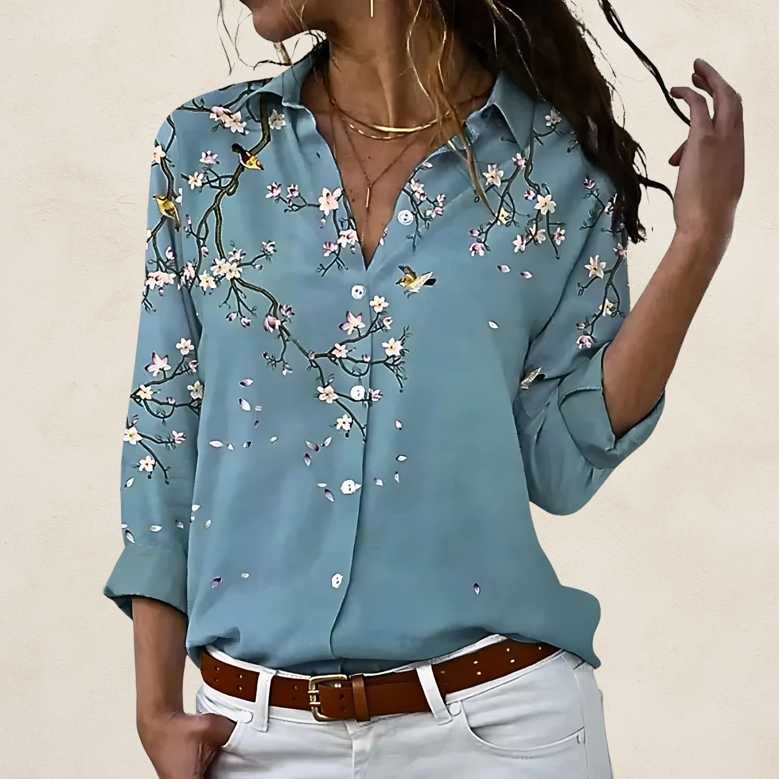 Dames blouse met V-hals, knoopsluiting en print