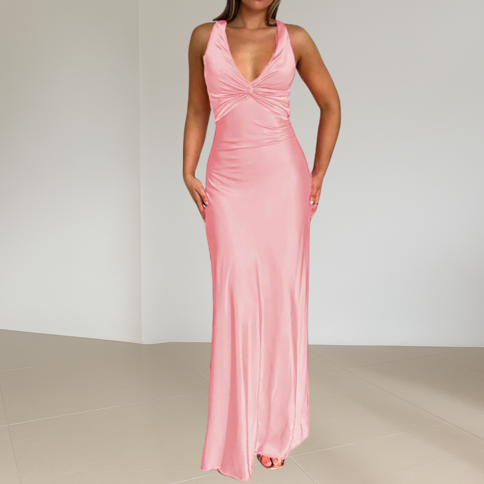 Dames maxi-jurk met halternek en open rug