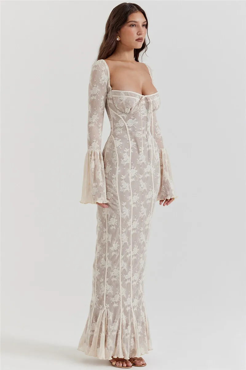 Celeste Lace Maxi Jurk – Lange kanten met wijde mouwen