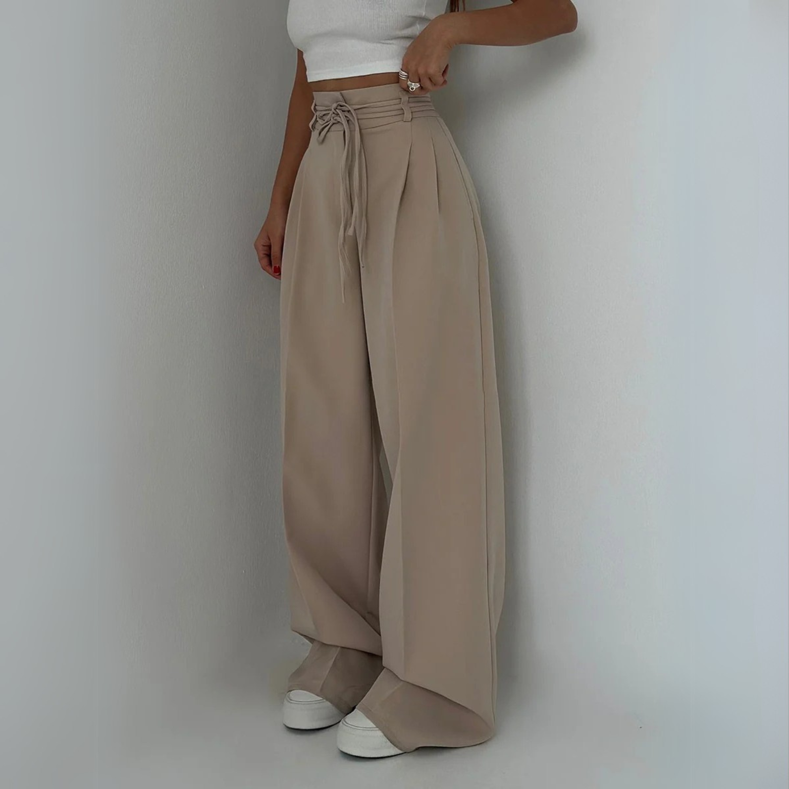 Amira Broek – Hoge Taille & Losse Pasvorm | Comfortabele Damesbroek