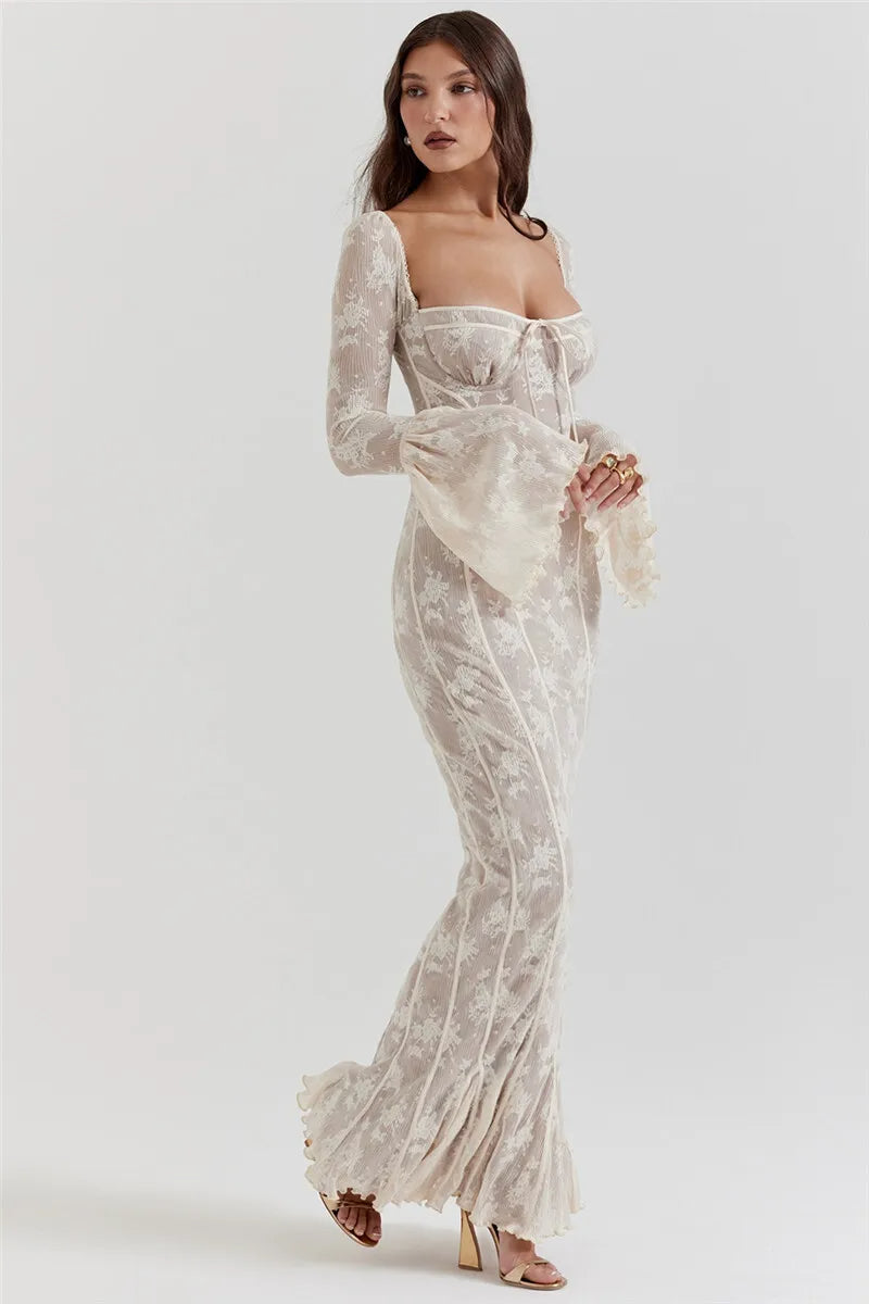 Celeste Lace Maxi Jurk – Lange kanten met wijde mouwen