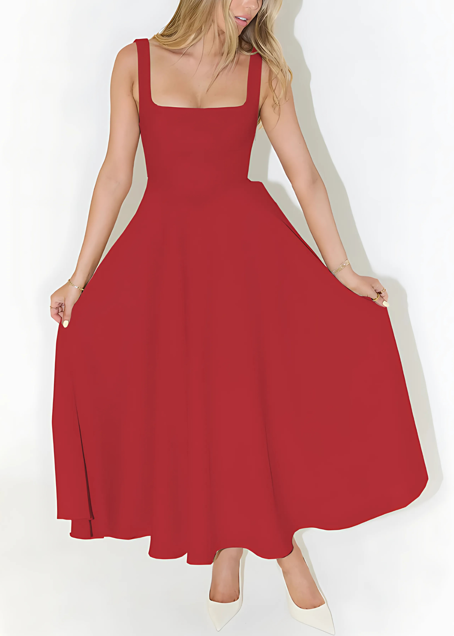 Dames maxi jurk met brede bandjes en vierkante hals