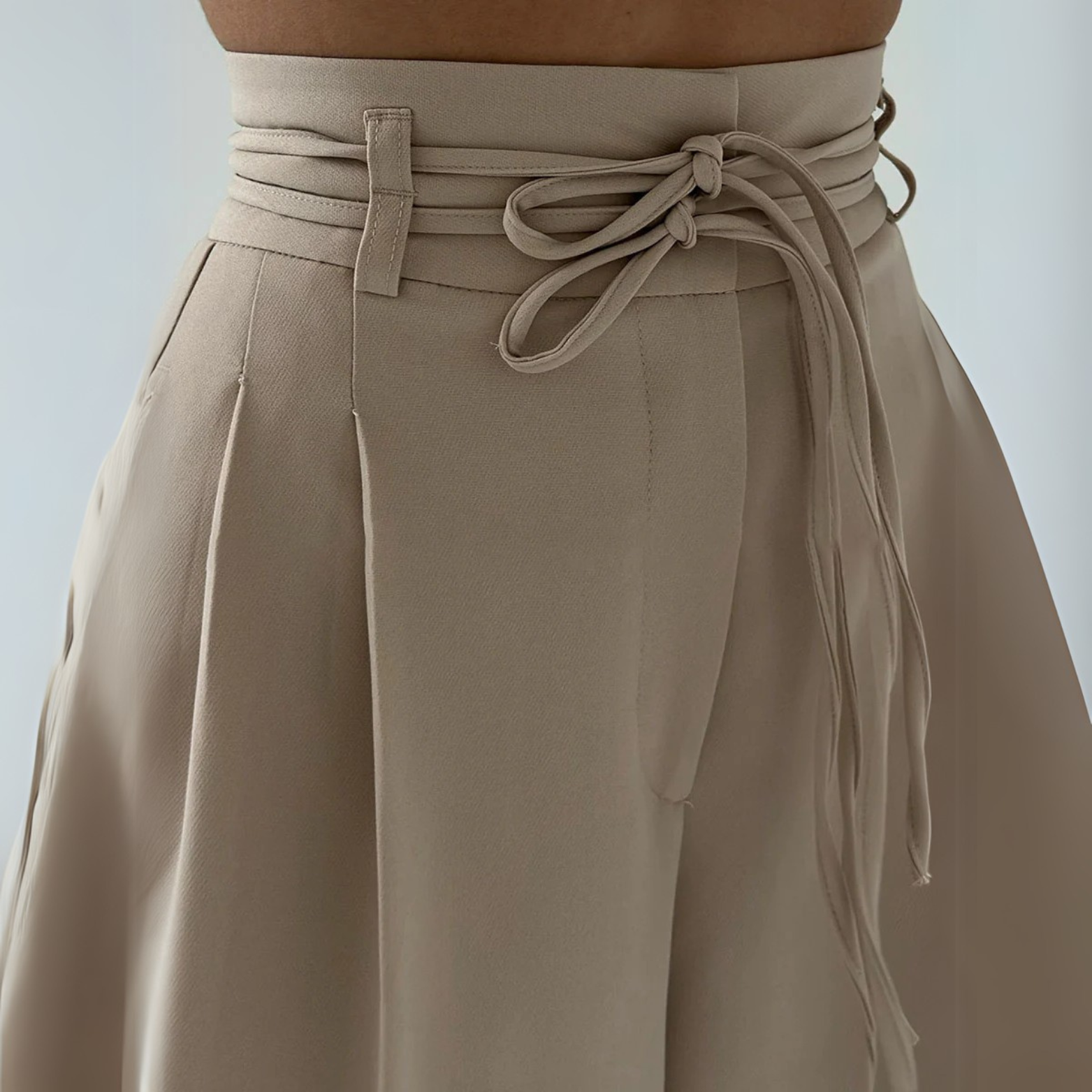 Amira Broek – Hoge Taille & Losse Pasvorm | Comfortabele Damesbroek