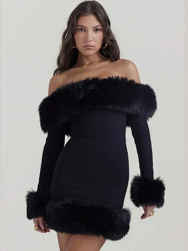 Eva - Elegante en Stretchy Furry Off-Shoulder Jurk