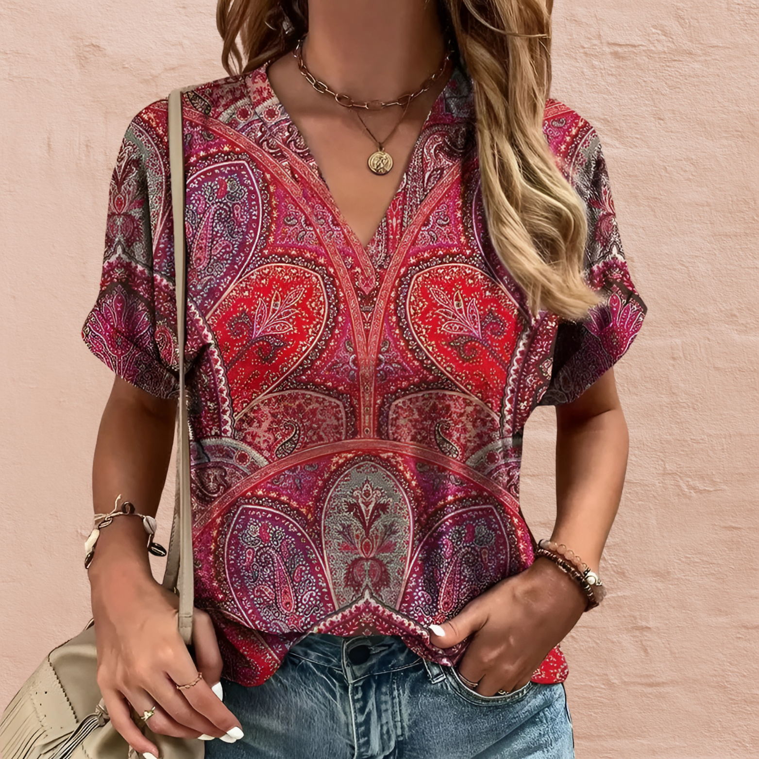 Dames zomerblouse met korte mouwen en print