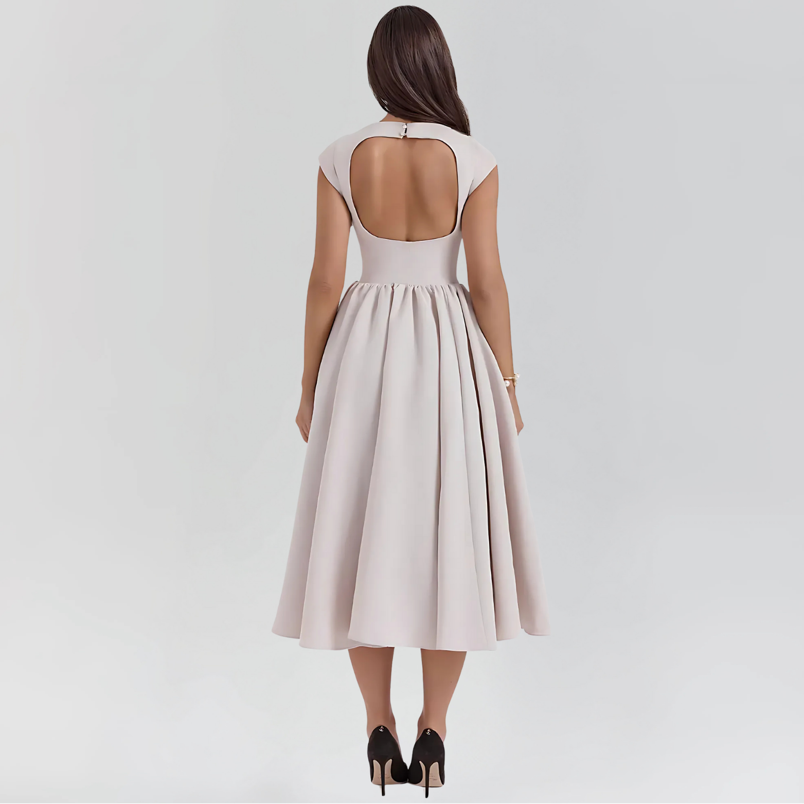 Midi-jurk met boothals en open rug