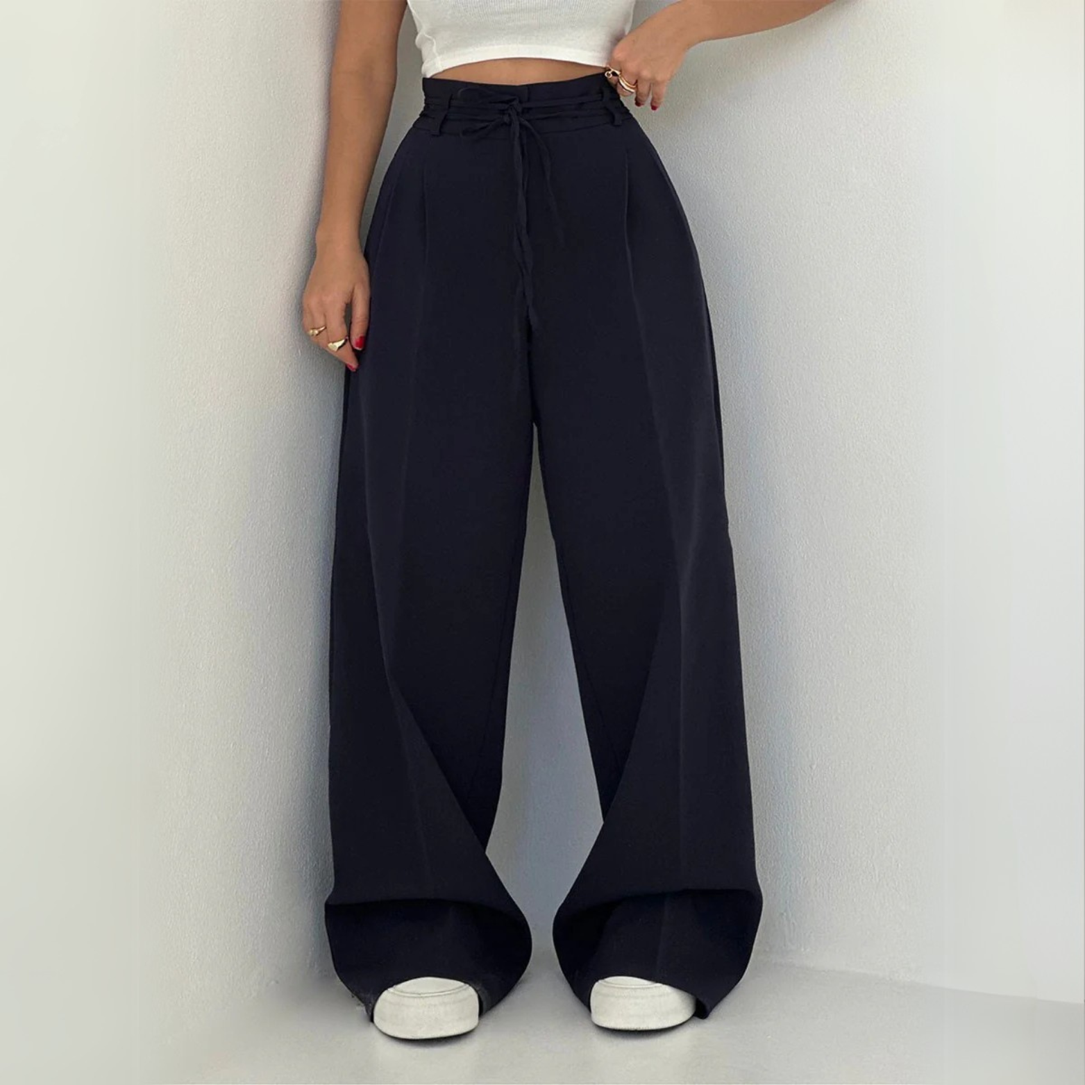 Amira Broek – Hoge Taille & Losse Pasvorm | Comfortabele Damesbroek