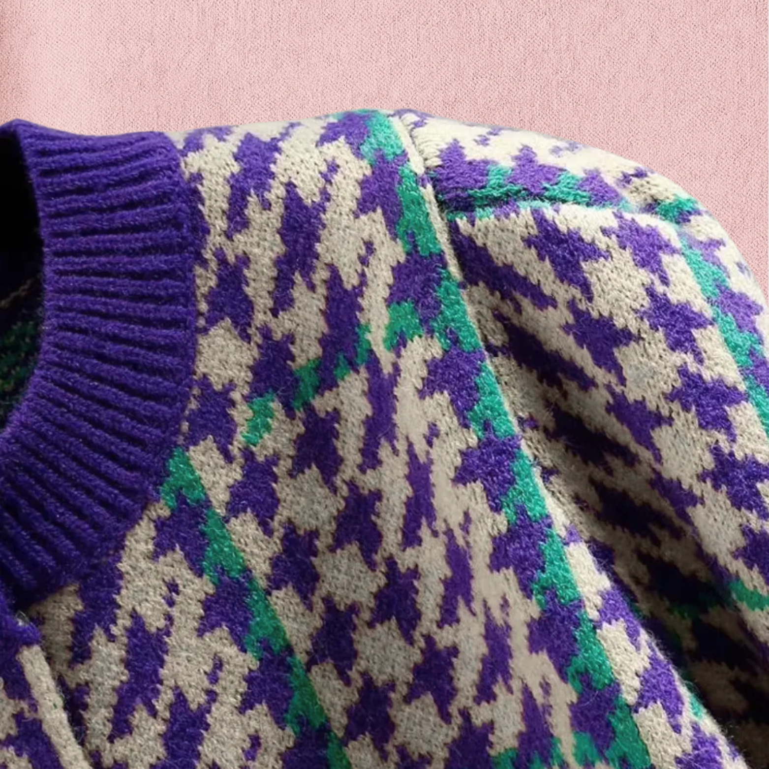 Dames vest met houndstooth patroon en knoopsluiting