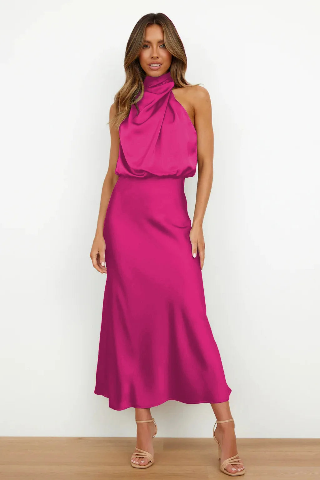 Livia - Elegante Satijneen jurk met Flatterende Pasvorm