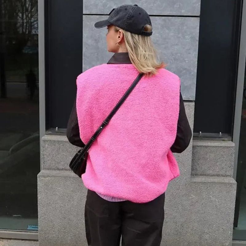 Bodywarmer voor Dames met Teddy Structuur en Drukknopen