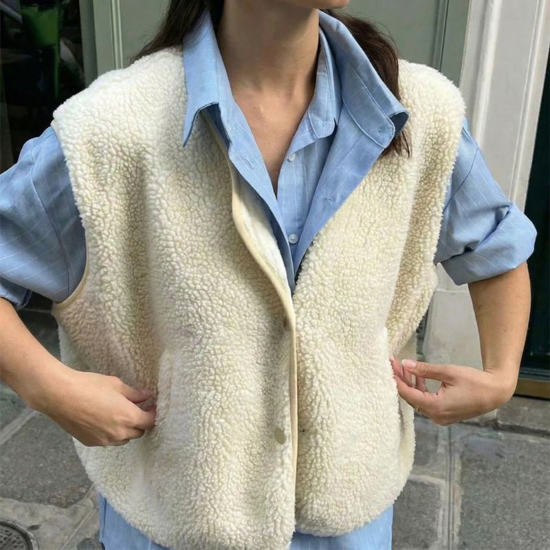 Bodywarmer voor Dames met Teddy Structuur en Drukknopen