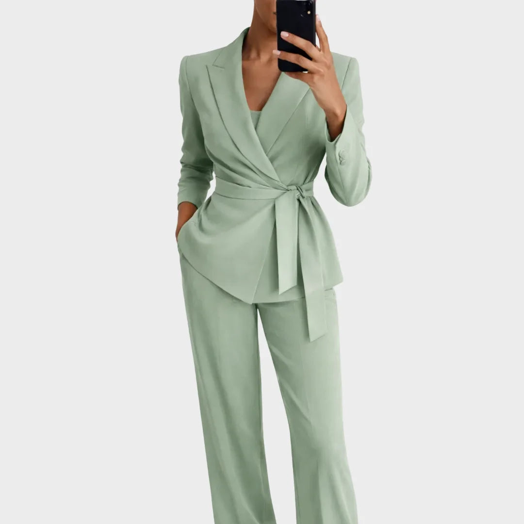 Dames Blazer en Broek Pak met Strikceintuur en Reverskraag