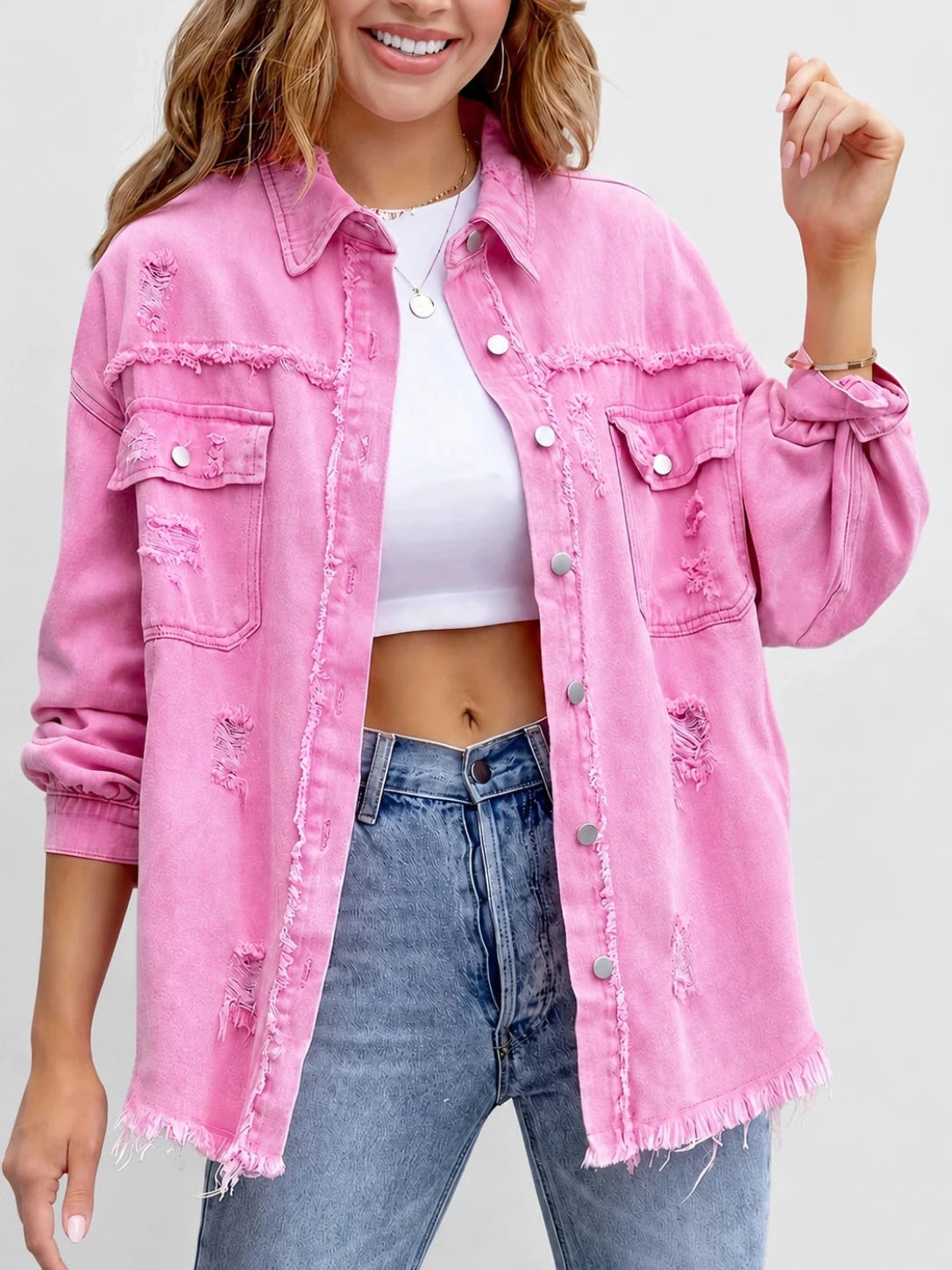 Dames Denim Jack met Gescheurde Details en Drukknopen