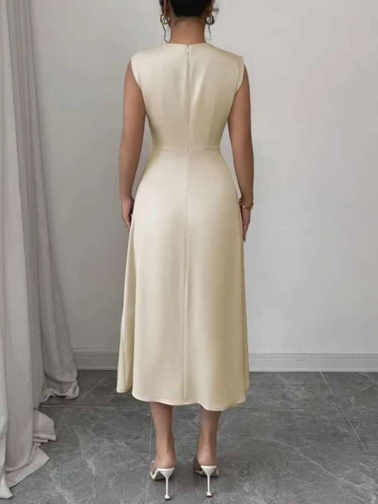 Dames Mouwloze Satijnlook Midi Jurk met Cowl Hals