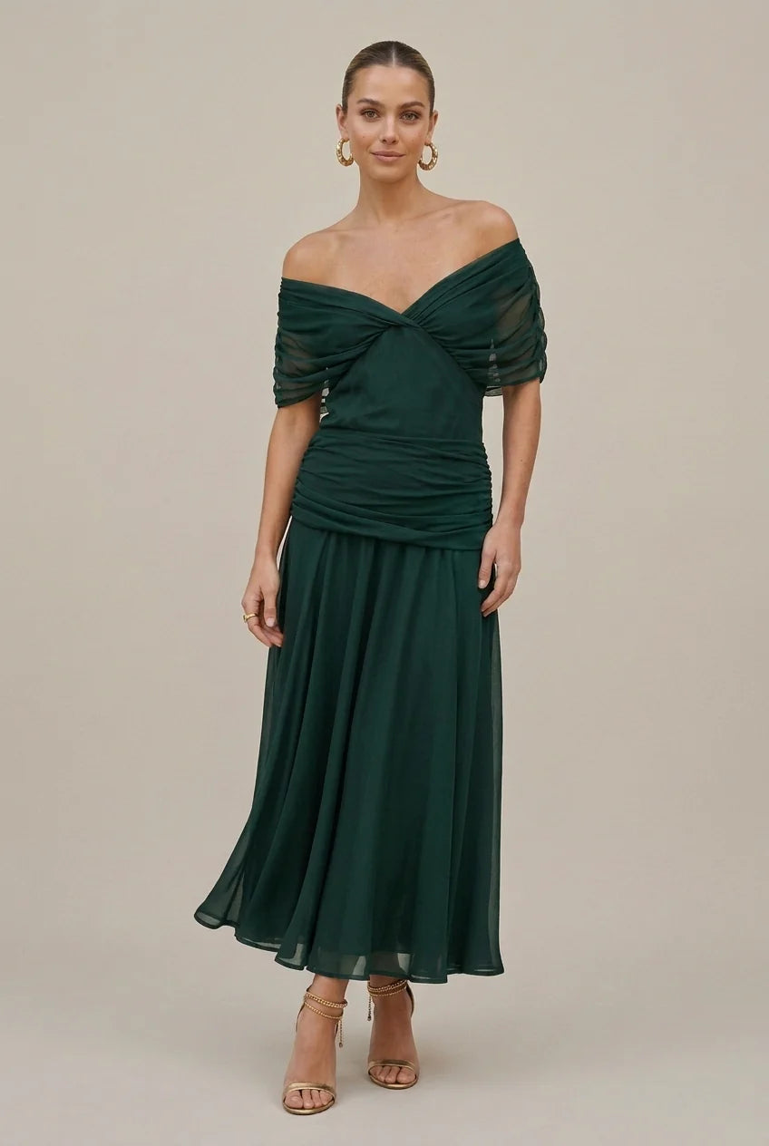 Maxi Jurk met Off-Shoulder en Gekruiste V-hals