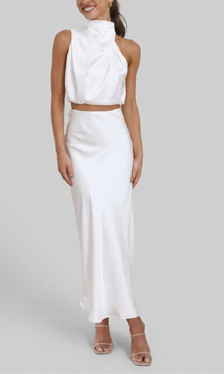 Tweedelige Dames Satijnlook Set met One Shoulder Top en Maxi Rok